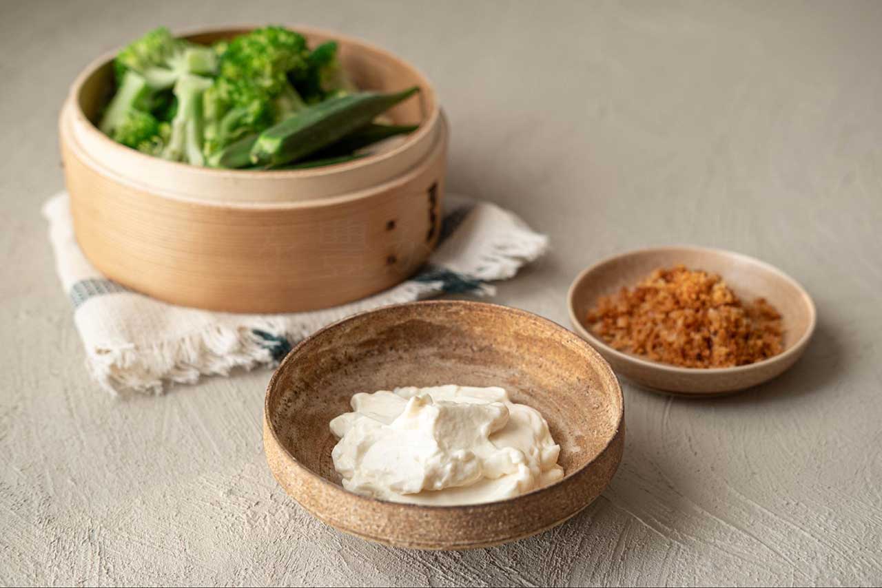 発酵食品腸活レシピ「にんにく麹マヨネーズディップ」