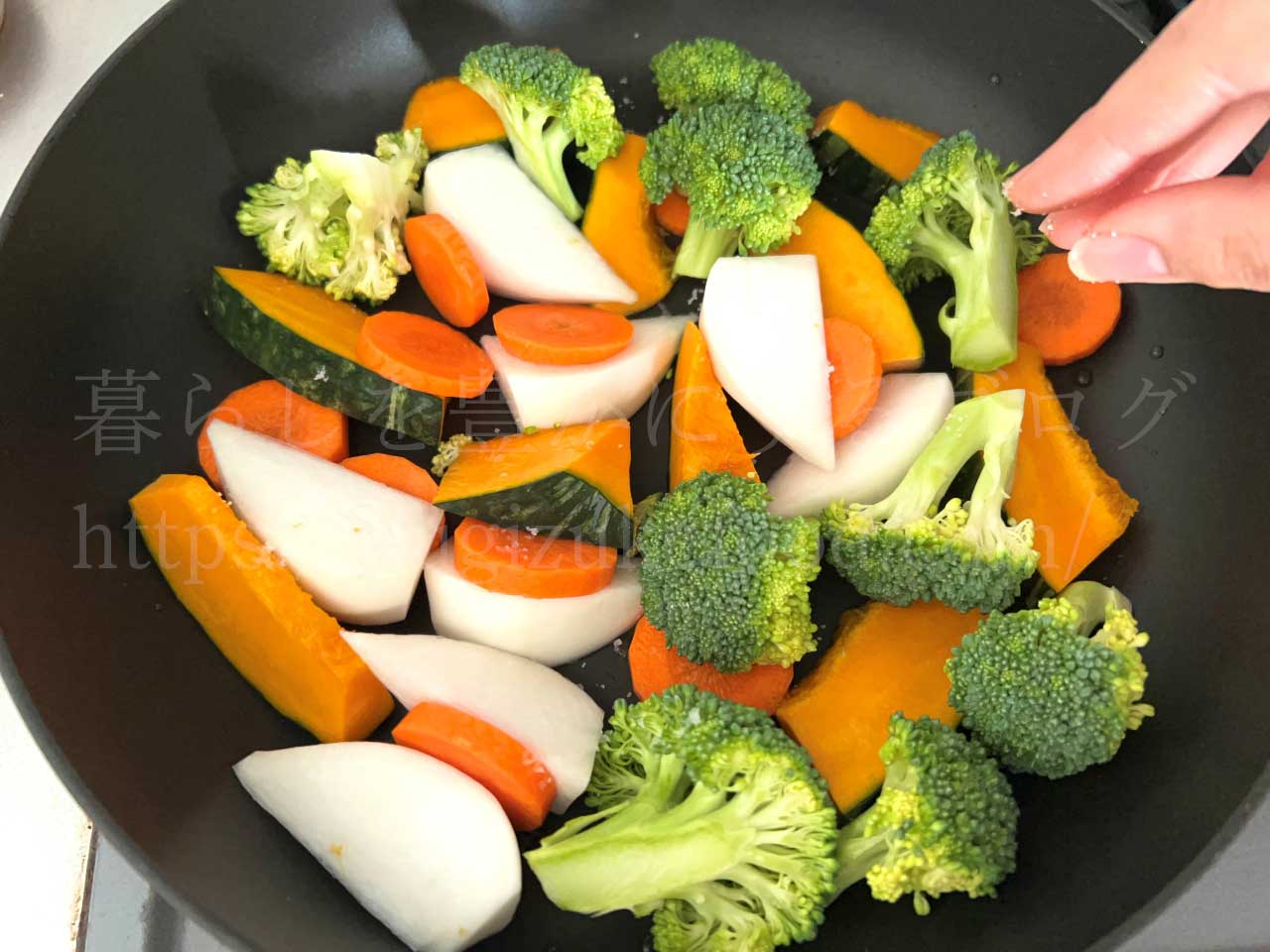 野菜レシピ「彩り野菜の温野菜サラダ」